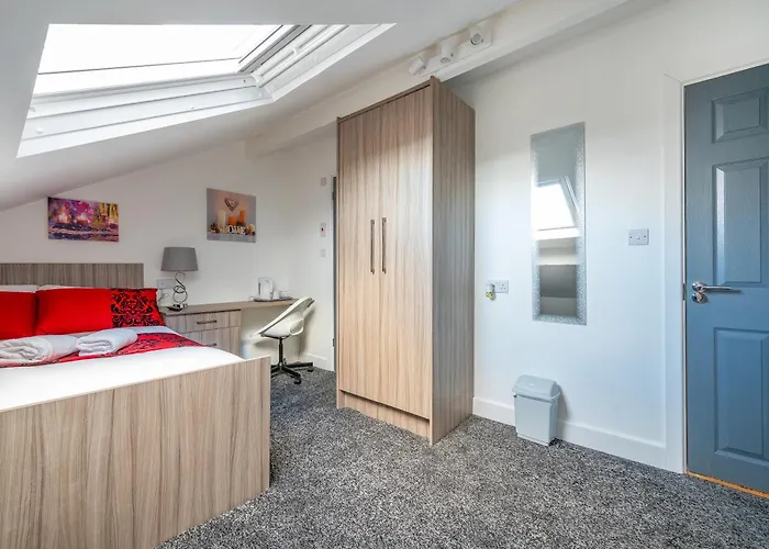 Raa12s For Your Relaxed And Cosy With Free Parking Habitación en casa particular