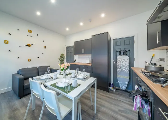 Δωμάτια σε οικογενειακή κατοικία Raa12s For Your Relaxed And Cosy With Free Parking